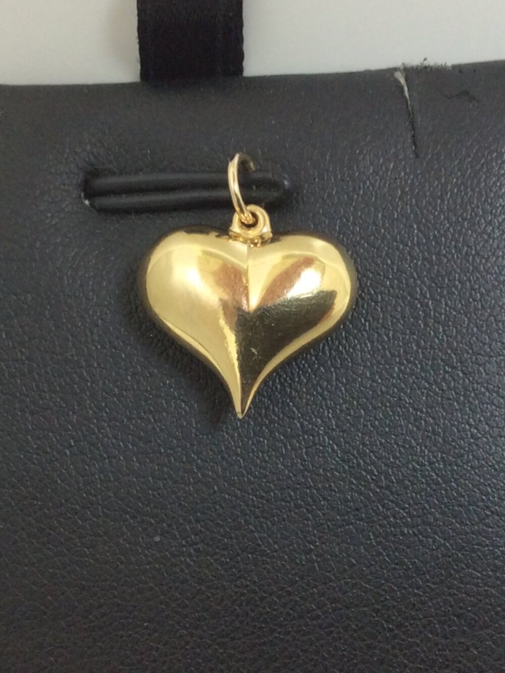 14k Yellow Real Gold Puffy Heart Charm Pendant  .70 grams